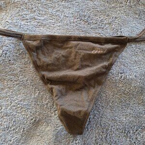 Victoria's Secret Pink! black cotton V-string panties Size L